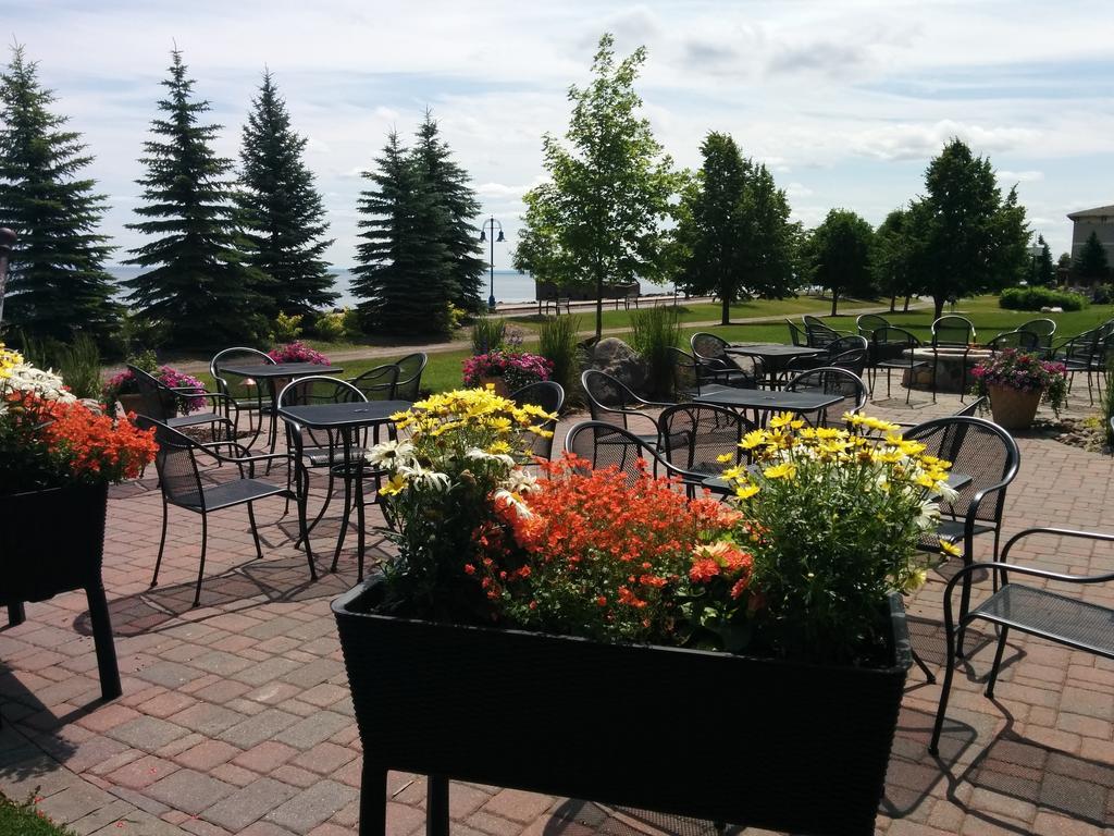 Canal Park Lodge Дълут Екстериор снимка