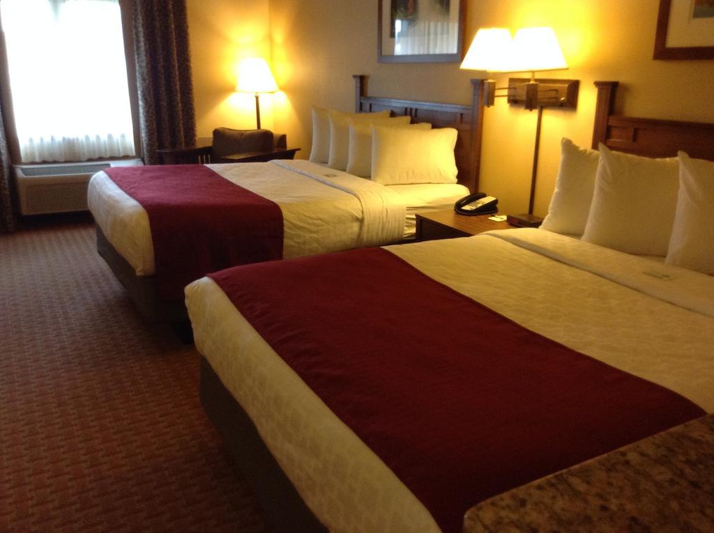 Canal Park Lodge Дълут Екстериор снимка